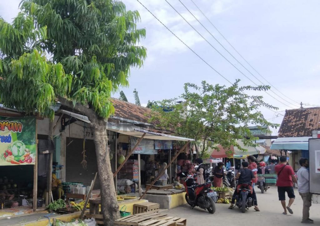 PPKM MIKRO AKIBATKAN OMZET PEDAGANG PASAR MENURUN