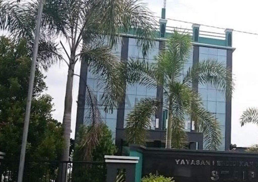 PERGURUAN TINGGI DI PATI TERAPKAN PEMBELAJARAN ONLINE SECARA PENUH