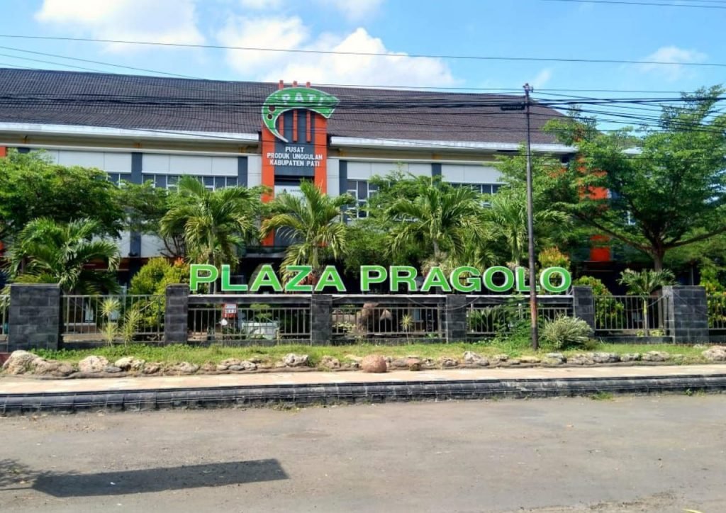 NASIB MALANG PLAZA PRAGOLA PATI