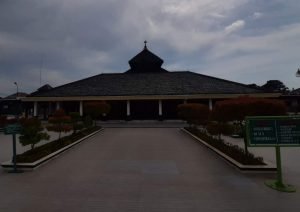 MASJID AGUNG DEMAK SIAPKAN PENYELENGGARAAN PENYEMBELIHAN HEWAN