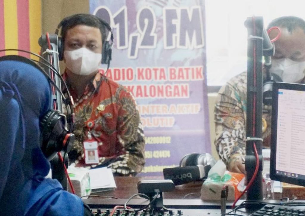 PODCAST, SARANA BERBAGI INFORMASI DENGAN WARGA