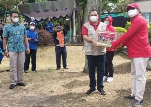 450 PAKET SEMBAKO DISALURKAN DI AMBARAWA