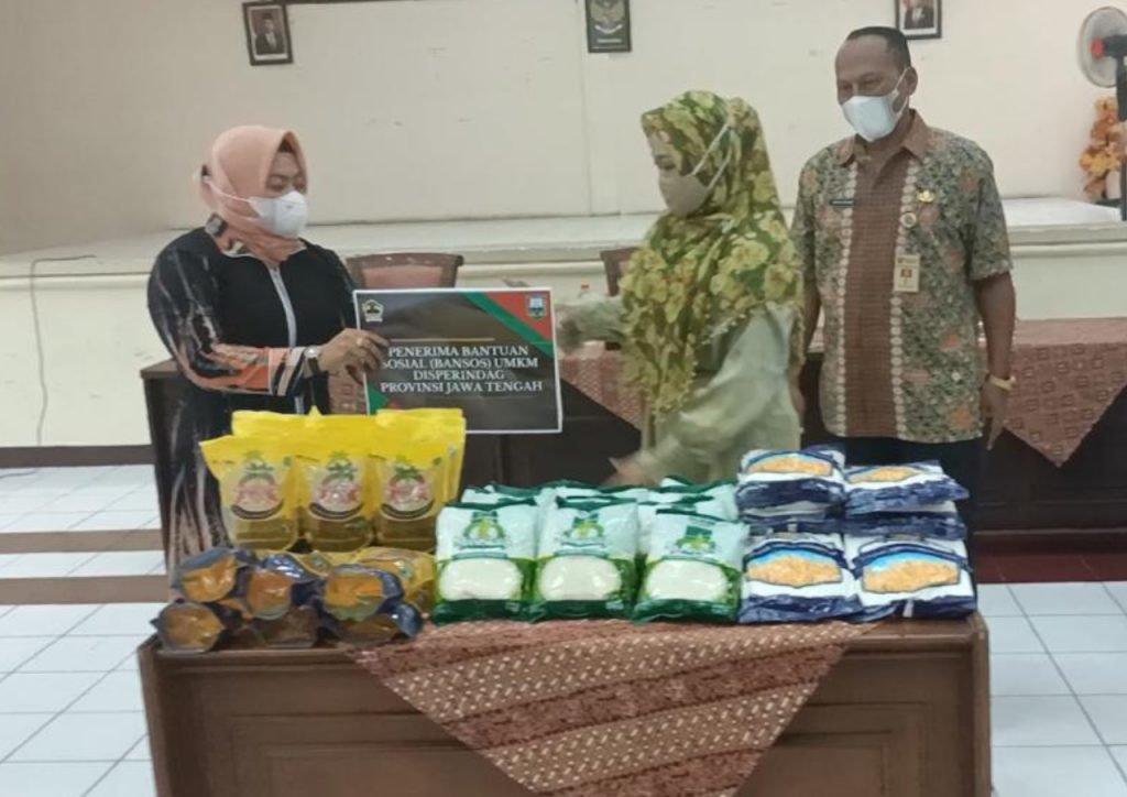 UMKM Center Buka Warung Serasi Guna Dongkrak Penjualan