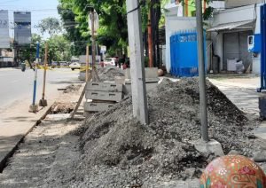 JALAN RUSAK DI KOTA SEMARANG AKIBAT DUCTING AKAN DIPERBAIKI
