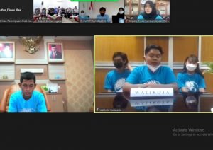 Forum Anak Jateng Mengambil Alih Posisi Gubernur dan Wali Kota
