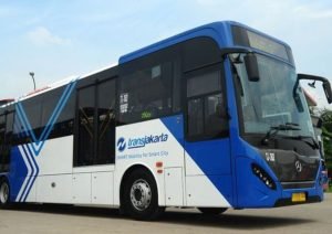 Bus TransJakarta Beroperasi Hingga Pukul 12 Malam