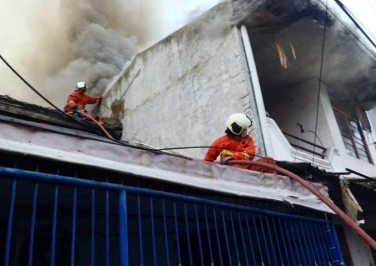 Kebakaran di Tambora, 1 Keluarga Ditemukan Tewas
