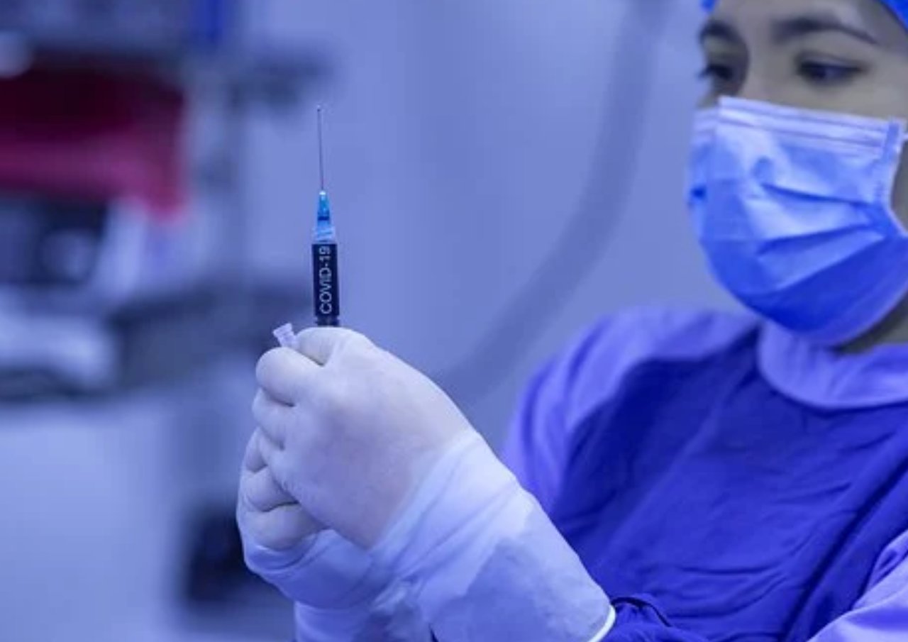 Vaksin Dosis 2 Telat Hingga 6 Bulan, Wajib Ulang Dosis 1