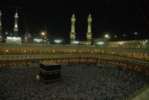 Arab Saudi Kembali Buka Pintu Haji Untuk Seluruh Negara