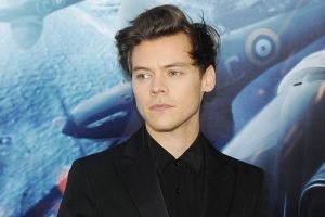 Penonton Konser Harry Styles Jatuh dari Tribune Lantai Tiga