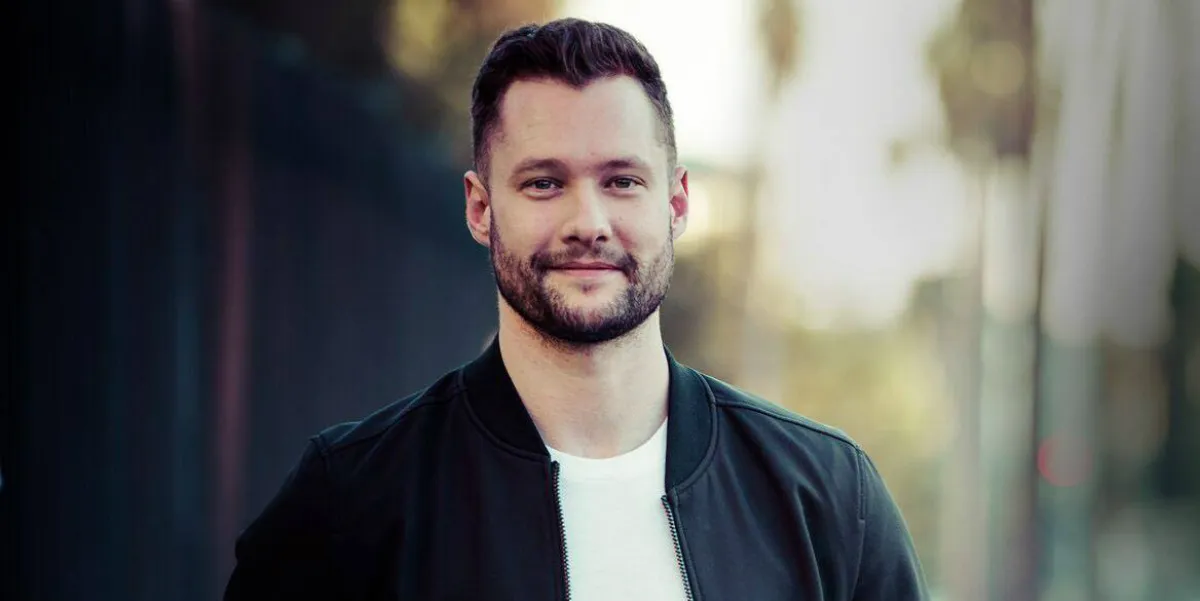 Profil Calum Scott yang Akan Kolaborasi dengan Lyodra Rilis Lagu Heaven