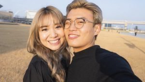 Youtuber Jang Hansol Menangis Haru dalam Pernikahaannya dengan Jeanette