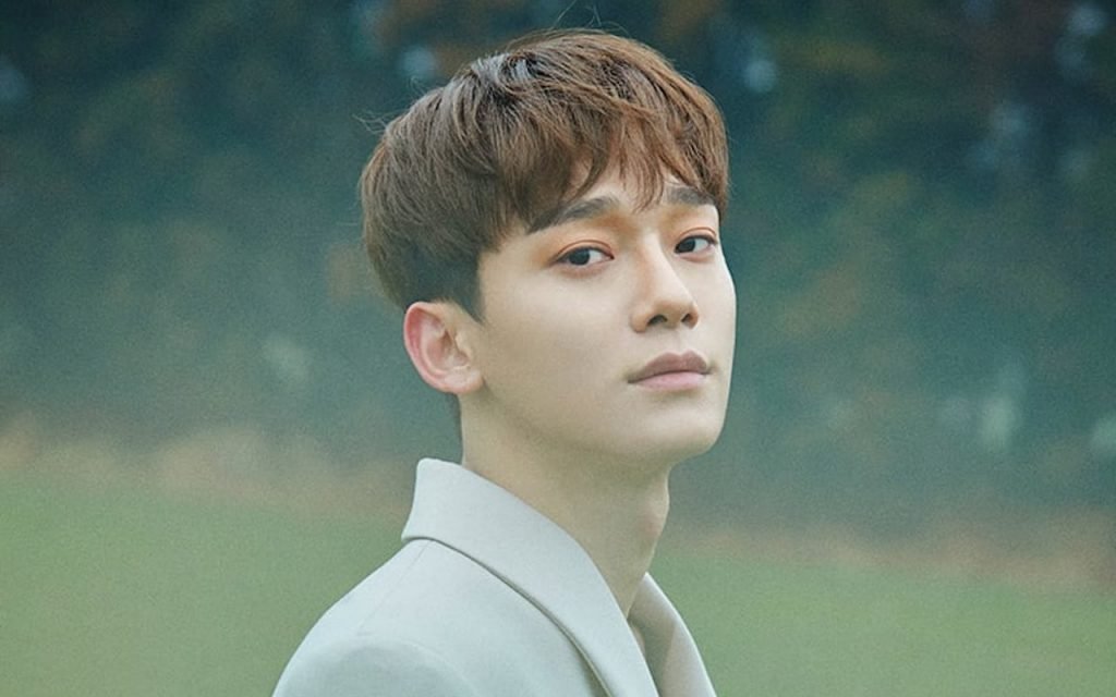 Chen EXO Tampil Mempesona di Bandara Setelah Lama Tak Kelihatan