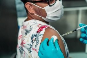 Vaksin Booster Jadi Syarat Penggunaan Fasilitas Umum