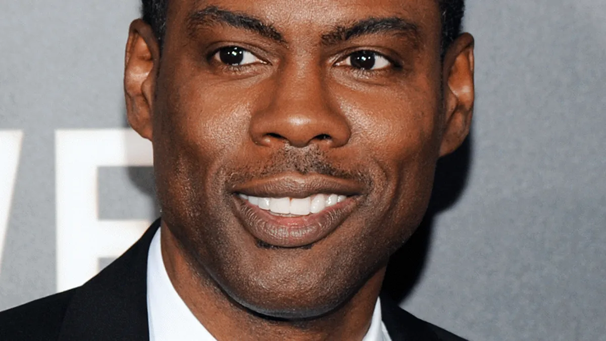 Chris Rock Tolak Tawaran Jadi Pembawa Acara Emmy Award 2022