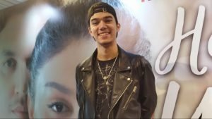 Jeff Smith Akui Bersyukur Pacar Tetap Setia
