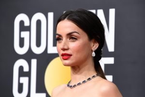 Ana de Armas Ungkap Tak Perlu Ada James Bond Perempuan