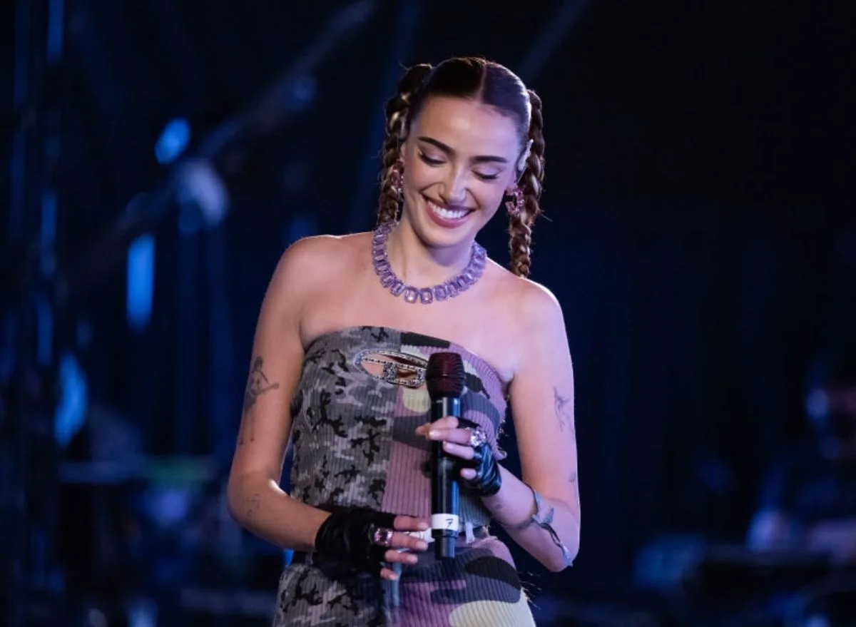 Olivia O’Brian Ungkap Pengalaman Putus Dengan Pete Davidson
