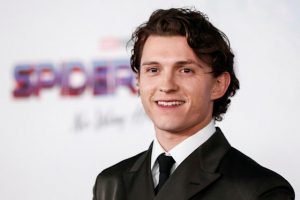 Demi Kesehatan Mental, Tom Holland Putuskan Rehat dari Medsos