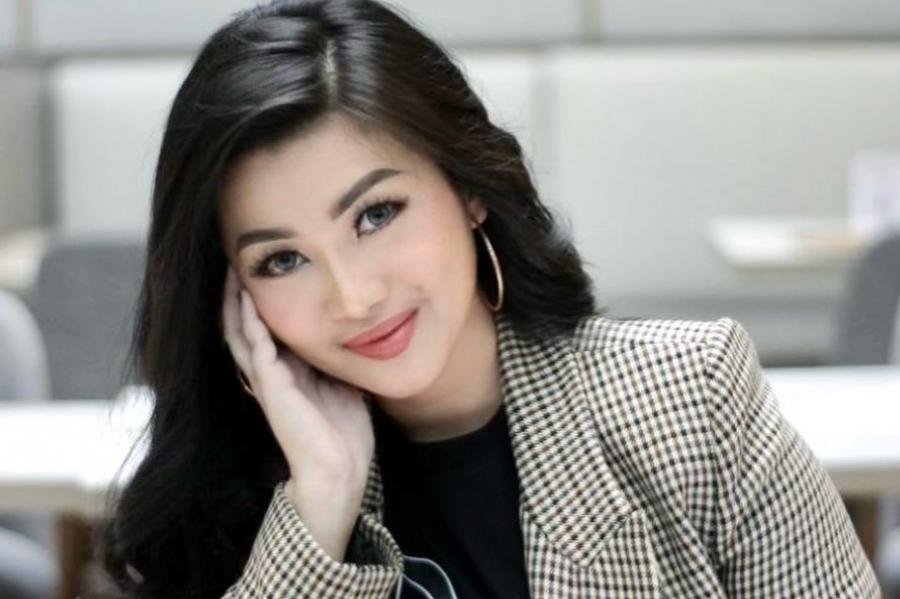 Fitri Carlina Tampil di Times Square New York