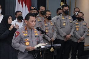 Isu Penggunaan Gas Air Mata Kedaluwarsa dalam Tragedi Kanjuruhan, Polisi: Sedang Kita Dalami