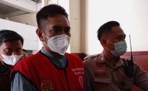 Pelaku Kasus Pencabulan Santriwati, Mas Bechi Dituntut Hukuman 16 Tahun Penjara