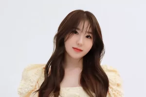 Konsep Album Solo Lee Chae Yeon Eks IZ*ONE Disebut Tiru Key Shinee