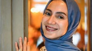 Wanda Hamidah Berjuang Dapatkan Hak Atas Rumah Keluarganya