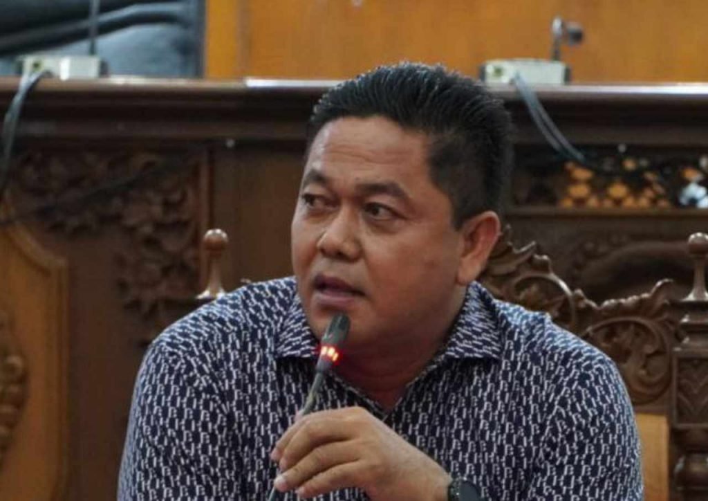 Foto : Ketua DPRD Kabupaten Pati (Sumber : Suryamedia/Nurul Afriani)