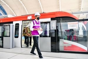 Hari Ini, Presiden Jokowi Meninjau Stasiun LRT TMII