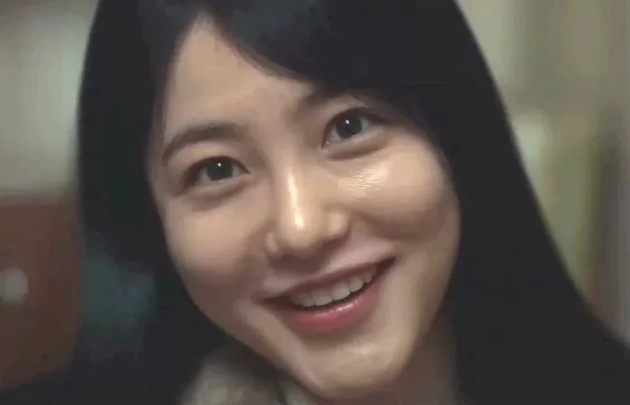 Shin Ye Eun Pemeran Park Yeon Jin Drama The Glory
