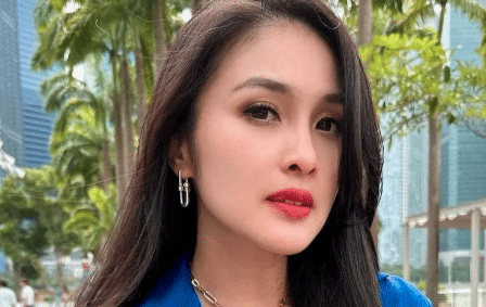 sandra dewi