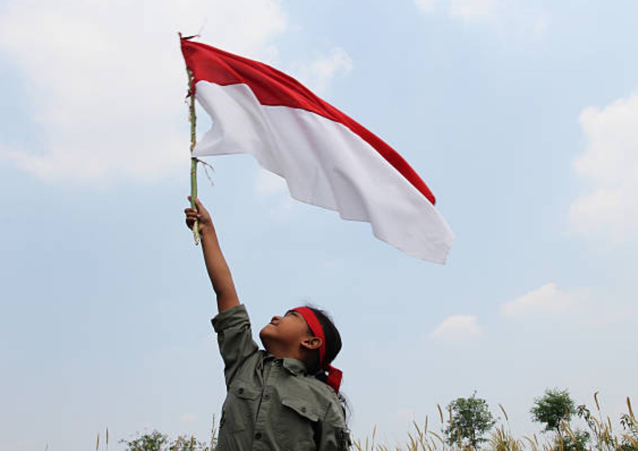 peringatan november