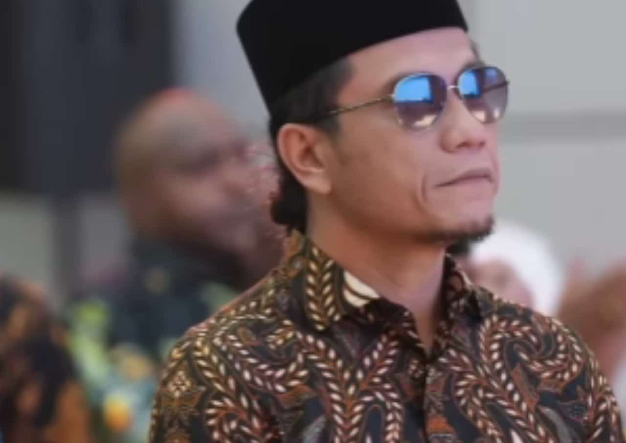 gus miftah