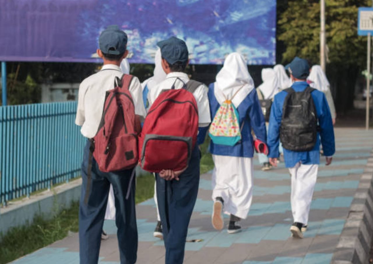 sekolah rakyat
