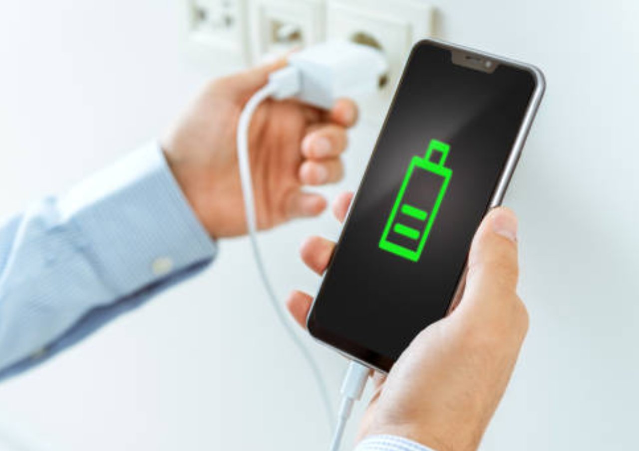 Tips Merawat Baterai Smartphone Agar Tidak Cepat Rusak
