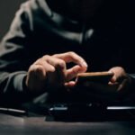 Awas! Kenali 7 Tanda-tanda Ponsel Diretas Berikut