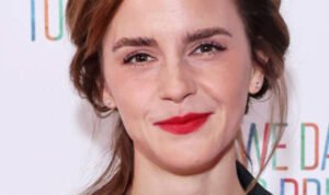 Pernah Ngebut di Jalan, Emma Watson Dilarang Mengemudi Selama 6 Bulan