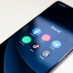 Berantas Buzzer, Buat Second Account di Medsos Berpotensi Dilarang?