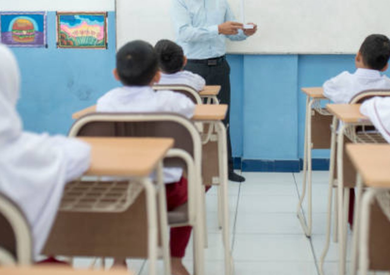 Heboh Ratusan Guru Sekolah Rakyat Undur Diri, Mensos Buka Suara