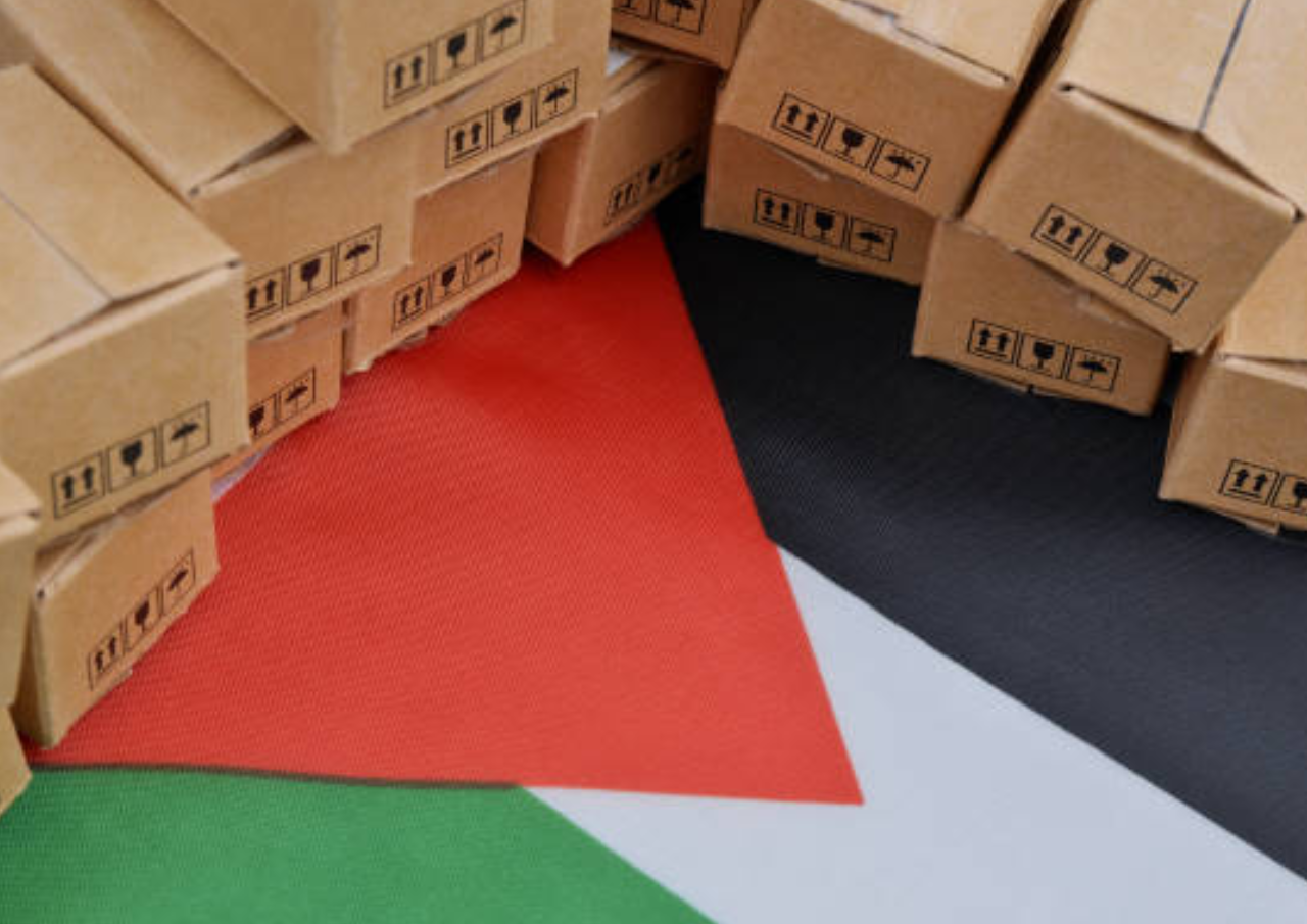 Indonesia Kirimkan Bantuan Kemanusiaan ke Gaza Melalui Yordania dengan Metode Airdrop