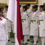Jelang Bertugas Esok Hari, 76 Paskibraka RI Resmi Dikukuhkan di Istana Negara