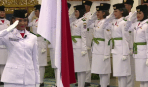 Jelang Bertugas Esok Hari, 76 Paskibraka RI Resmi Dikukuhkan di Istana Negara