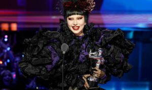 Lady Gaga Bakal Gabung dengan Anne Hathaway dkk di The Devil Wears Prada 2