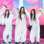 Salah Satu Anggota NewJeans Nyatakan Kembali ke ADOR Saat di Antartika?