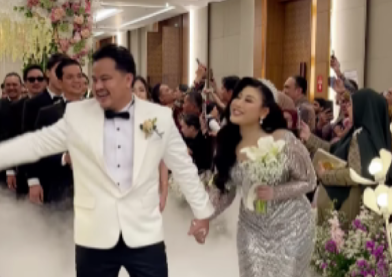 Baru Menikah 2 Bulan, Komedian Boiyen Gugat Cerai Suami