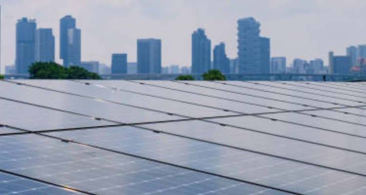 Pembangunan PLTS 100 GW Diperkirakan Rampung 2 Tahun